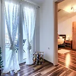 L&v By Interhome Apartman Galižana