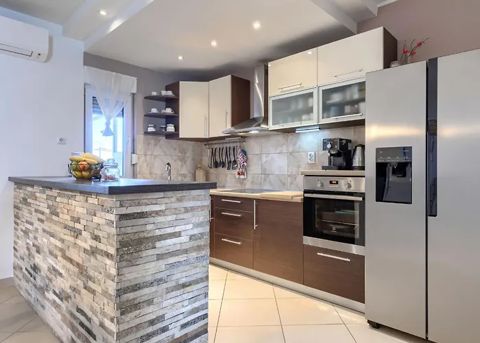 Apartmán L&v By Interhome Galižana